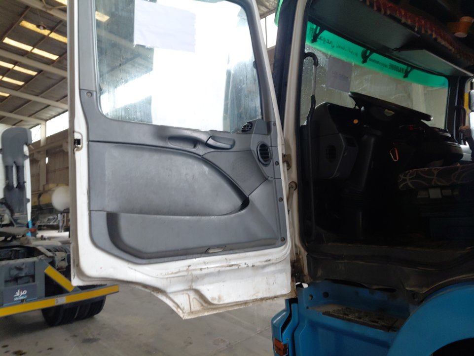 مرسيدس اكتروس 2040 -  2009 image