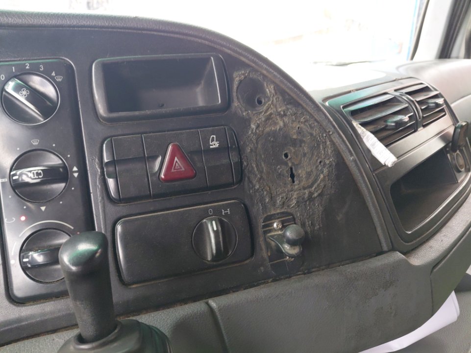 مرسيدس اكتروس 2040 -  2009 image