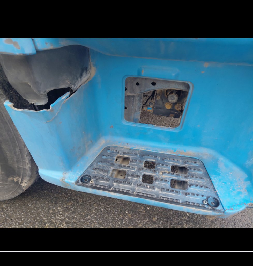 مرسيدس اكتروس 2040 -  2009 image