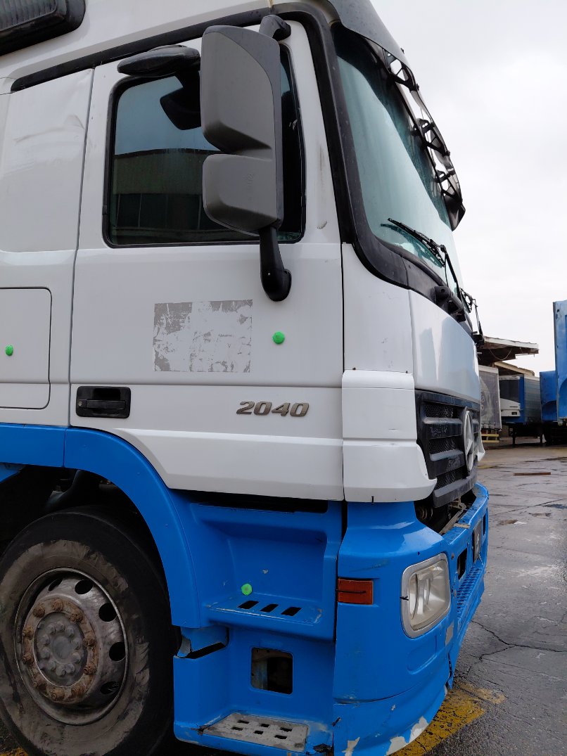 مرسيدس اكتروس 2040 -  2009 image