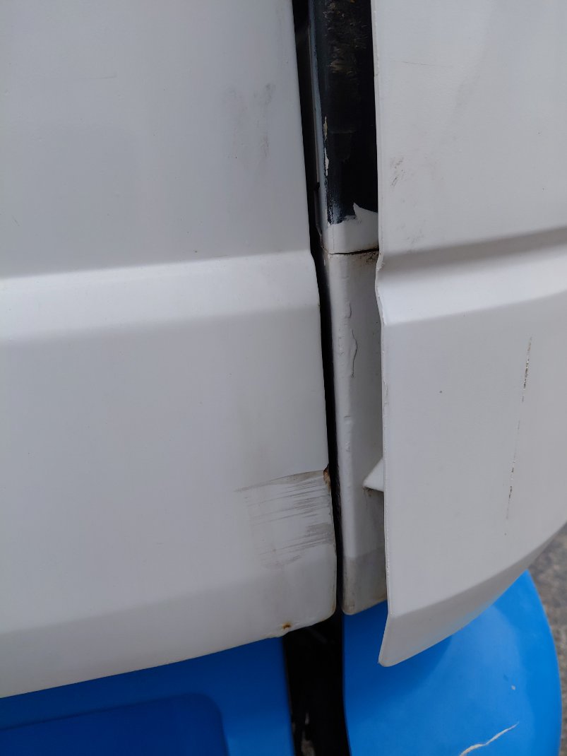 مرسيدس اكتروس 2024- 2009 image