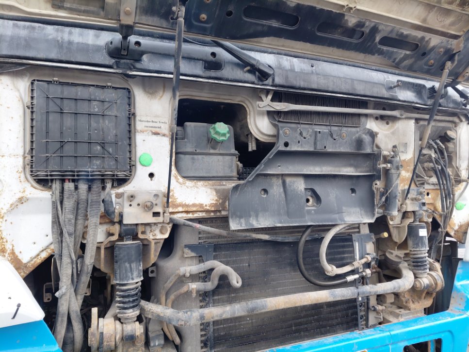 مرسيدس اكتروس 2040 -  2009 image