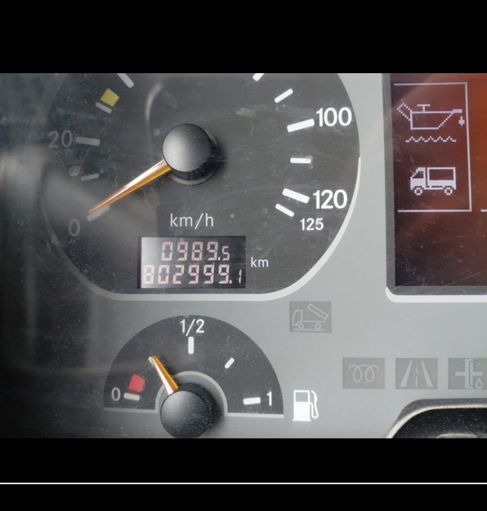 مرسيدس اكتروس 2040 -  2009 image