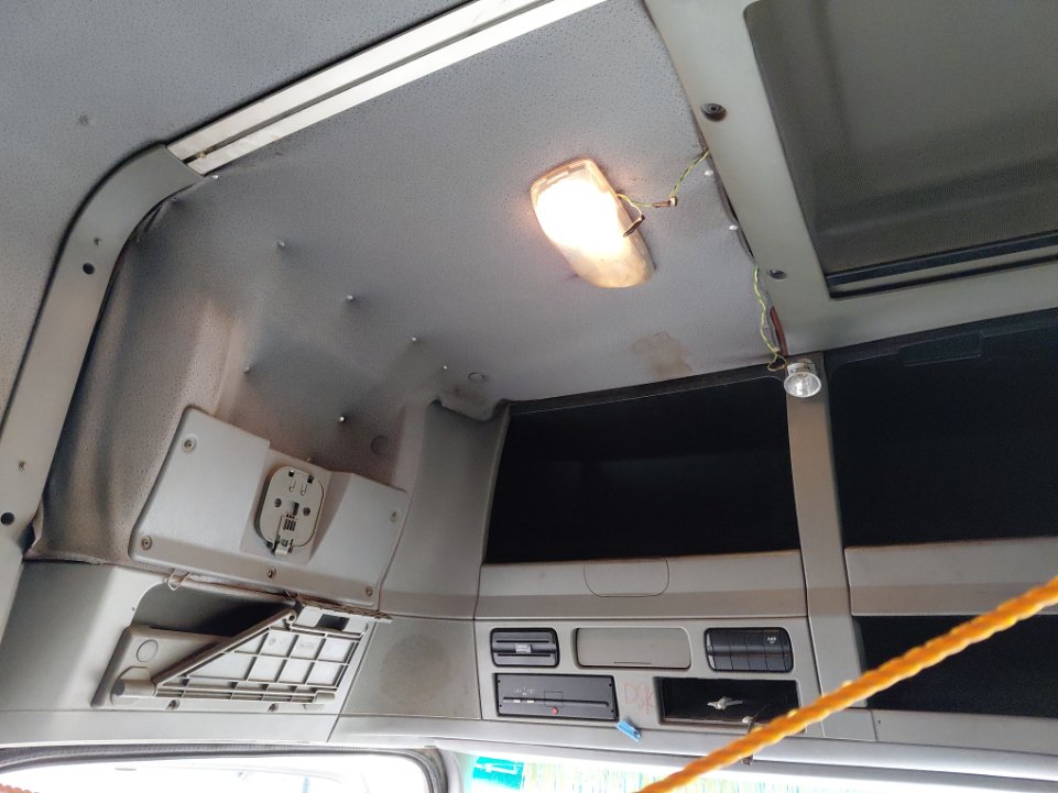 مرسيدس اكتروس 2040 -  2009 image