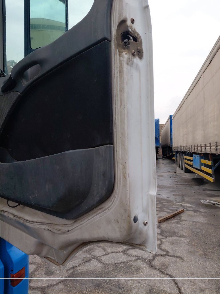 مرسيدس اكتروس 2040 -  2009 image