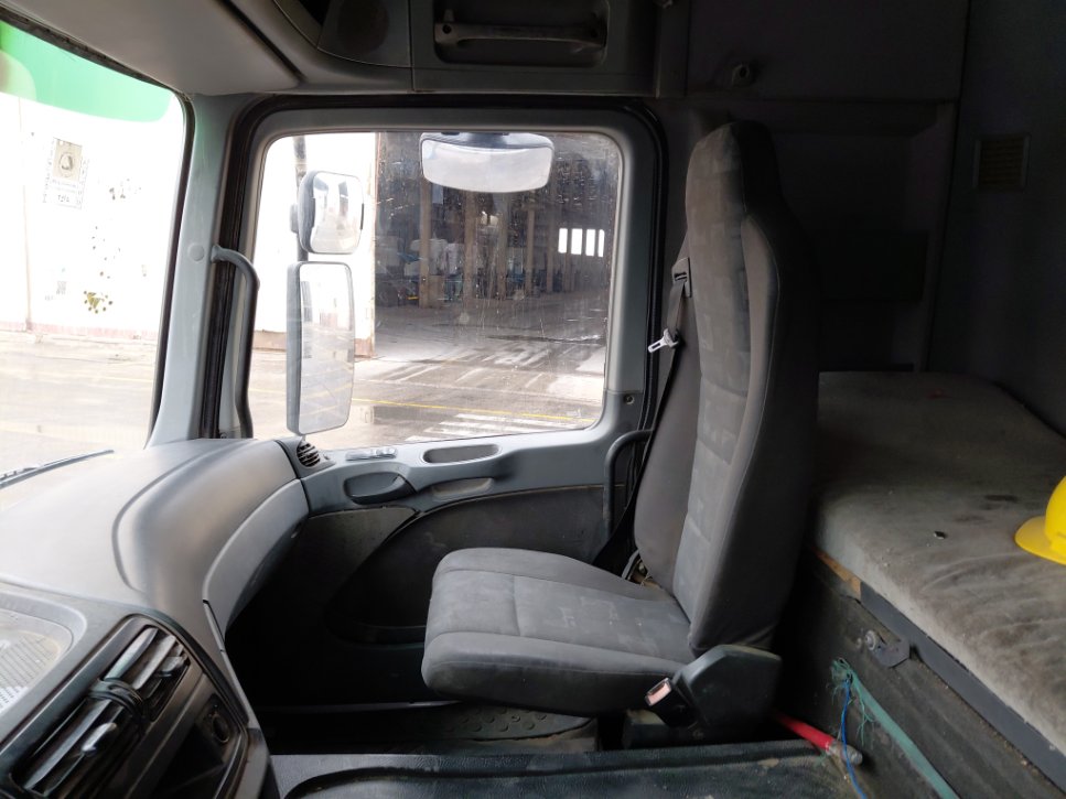 مرسيدس اكتروس 2040 -  2009 image