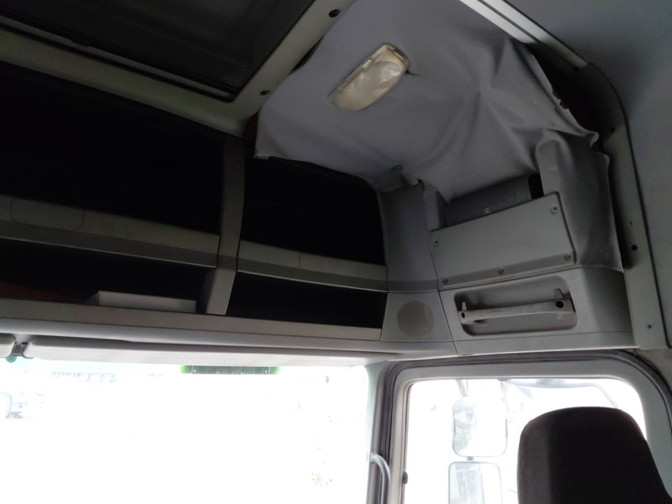 مرسيدس اكتروس 2040 -  2009 image