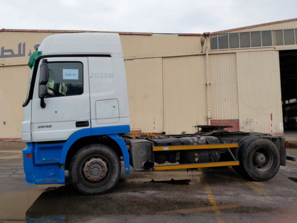 مرسيدس اكتروس 2040 -  2009 image