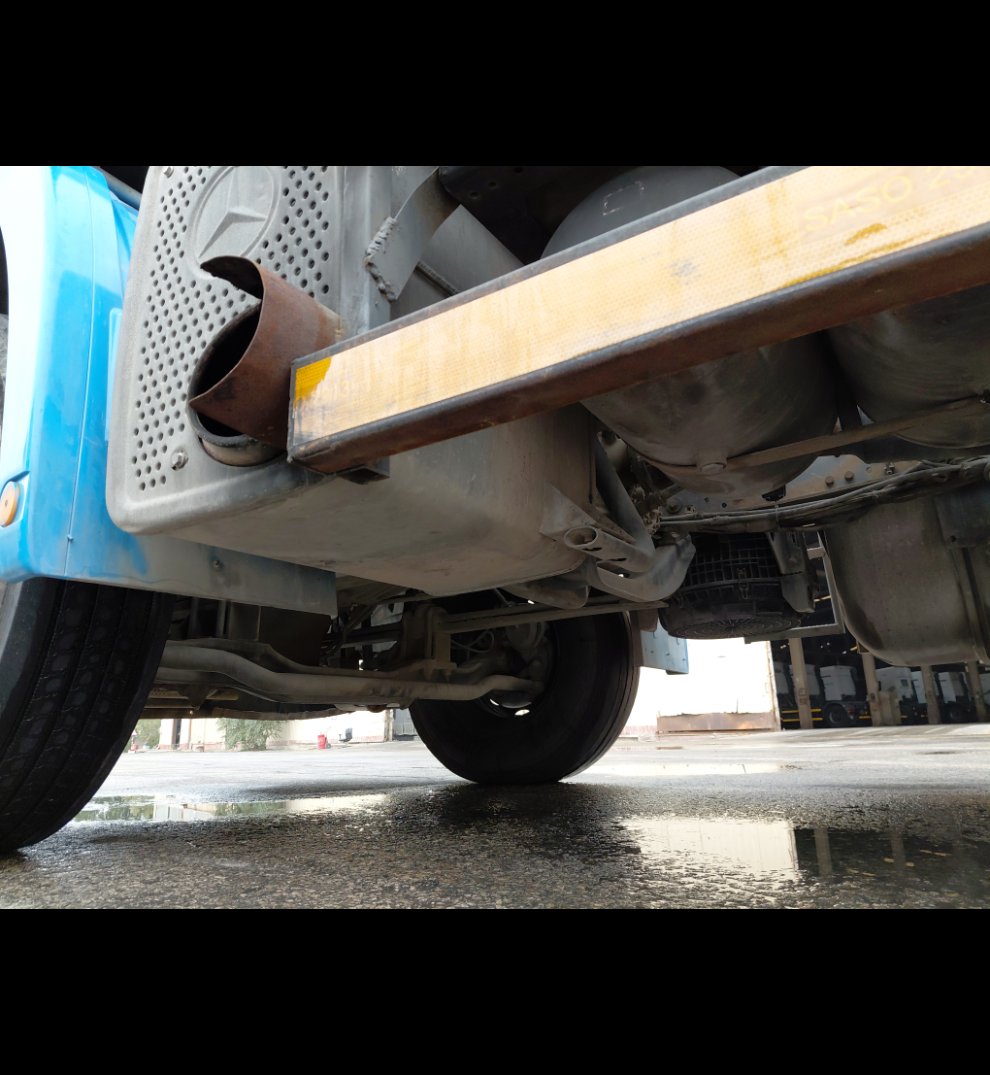 مرسيدس اكتروس 2040 -  2009 image