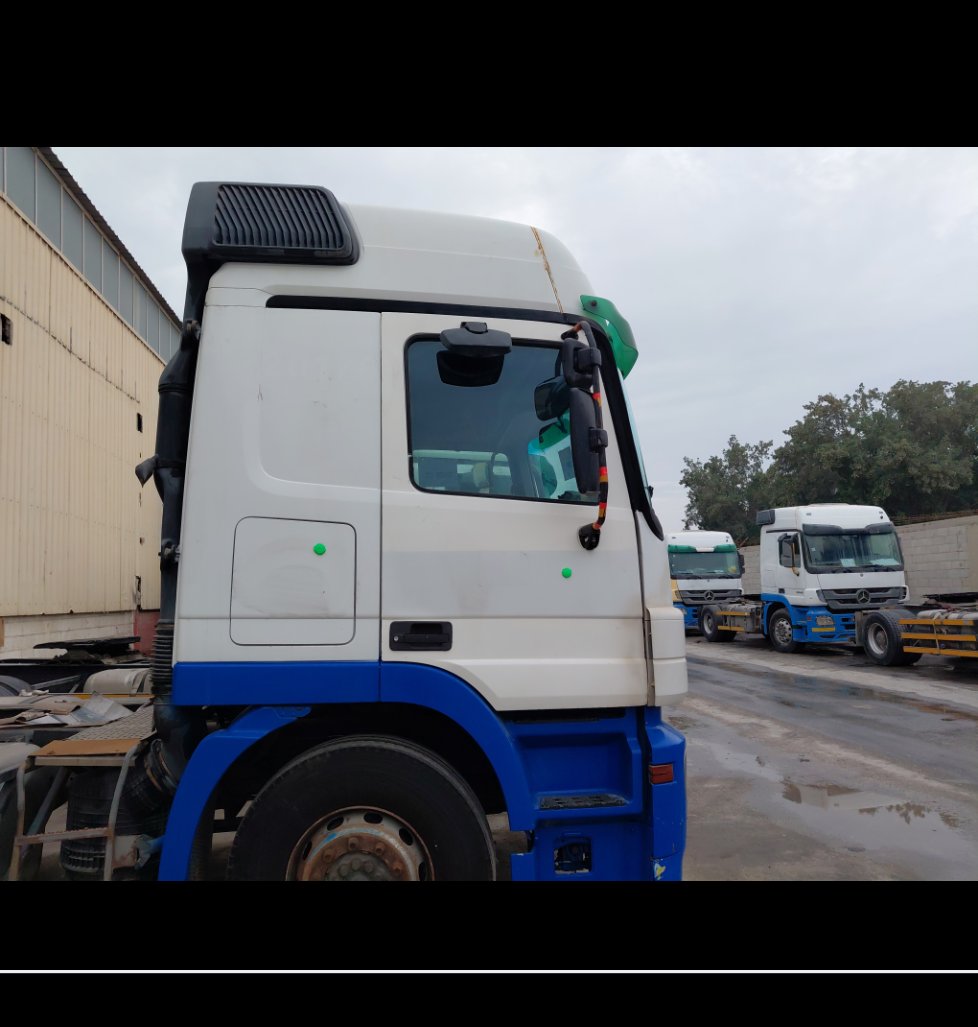 مرسيدس اكتروس 2040 2009 image