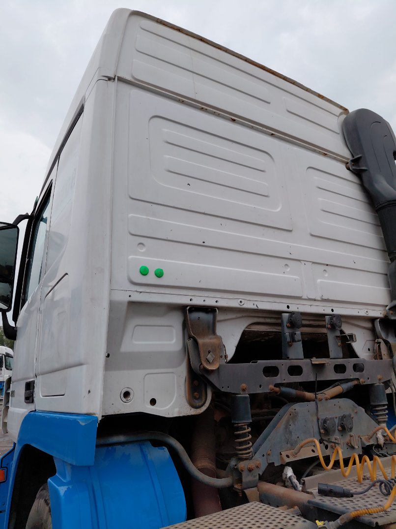 مرسيدس اكتروس 2040 -  2009 image