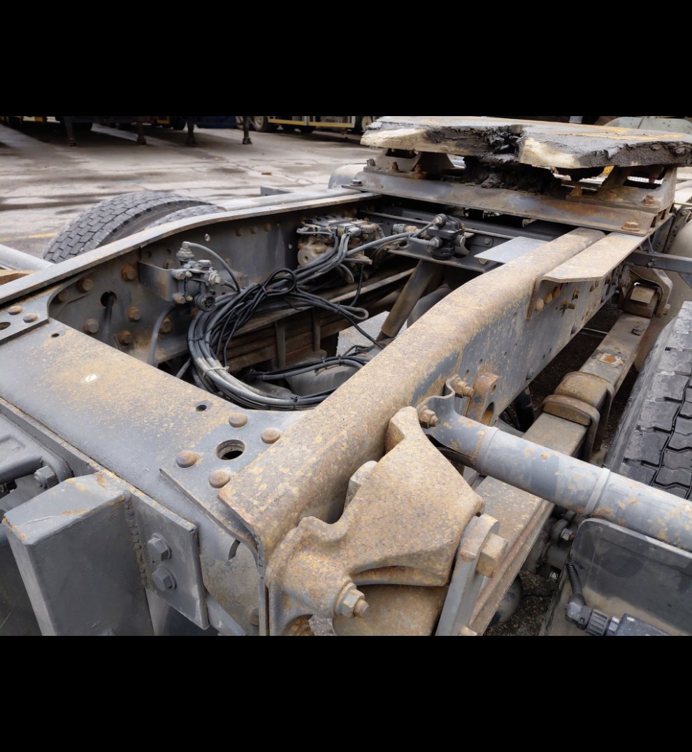 مرسيدس اكتروس 2040 -  2009 image