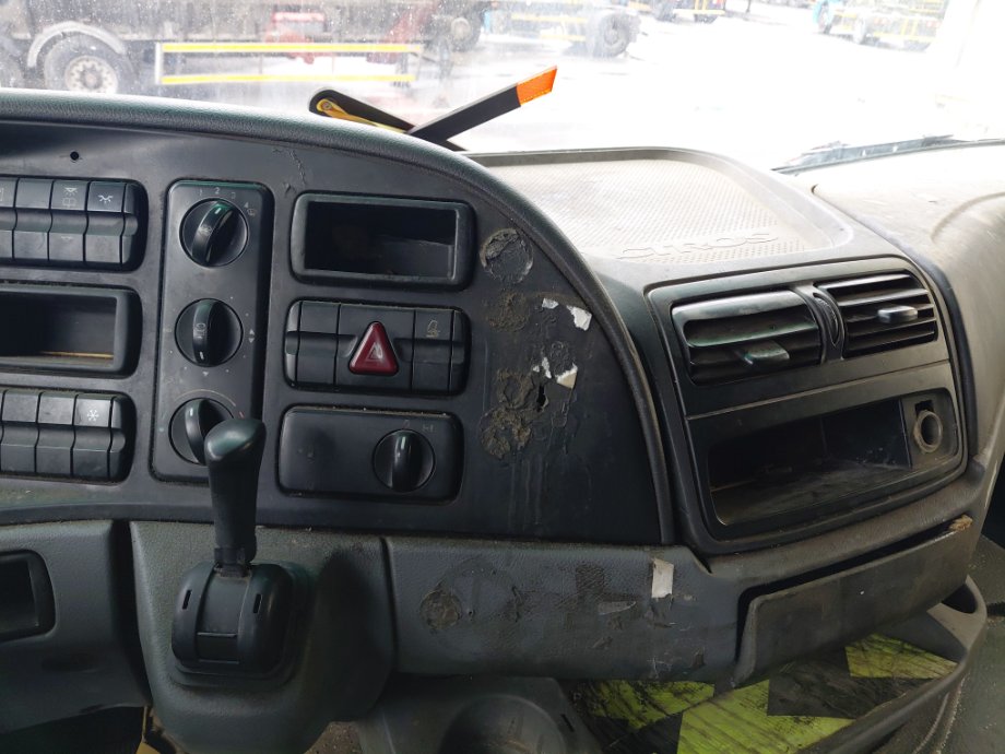 مرسيدس اكتروس 2040 2009 image