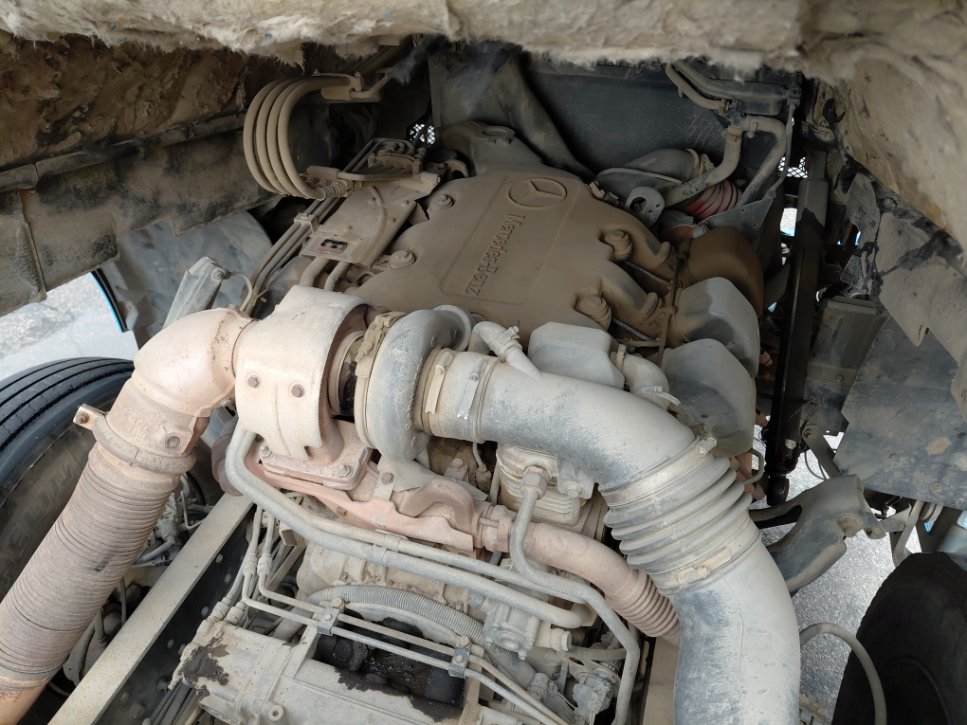 مرسيدس اكتروس 2040 -  2009 image