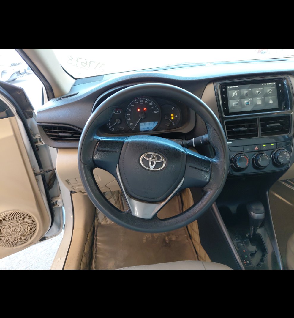 تويوتا يارس Y 2 2022 image