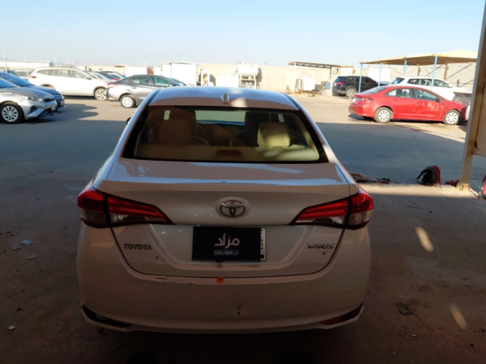 تويوتا يارس Y 2 2022 image