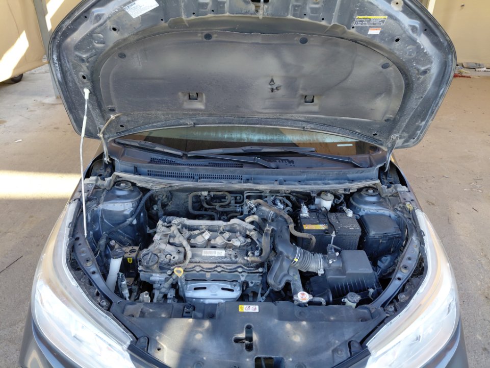 تويوتا يارس Y FLT  2021 image