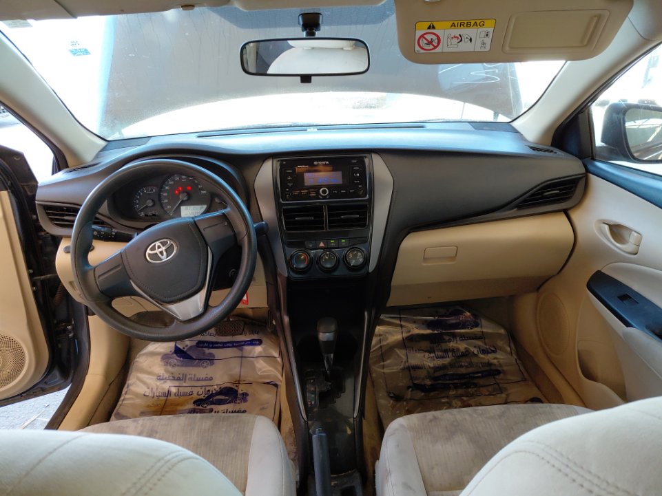 تويوتا يارس Y FLT  2021 image