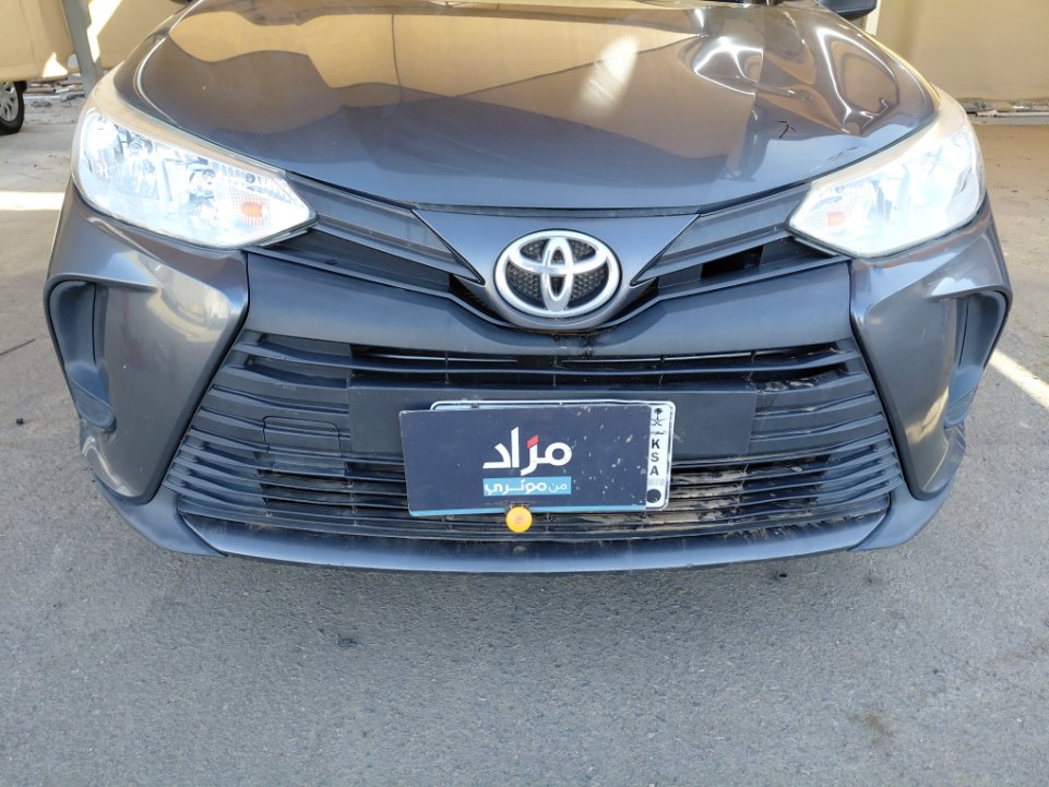 تويوتا يارس Y FLT  2021 image