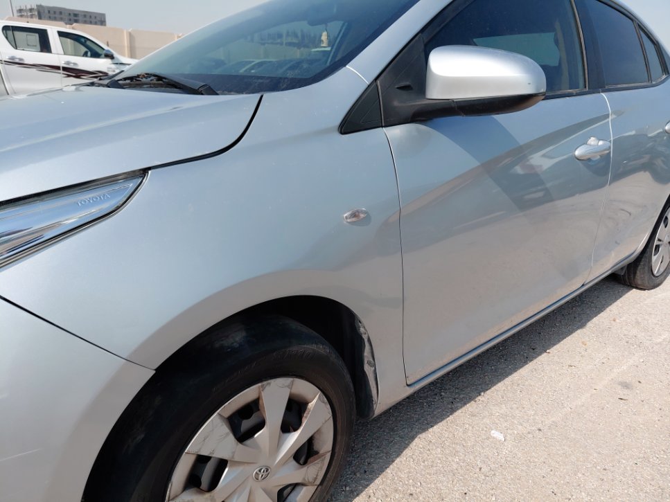 تويوتا يارس Y FLT 2022 image