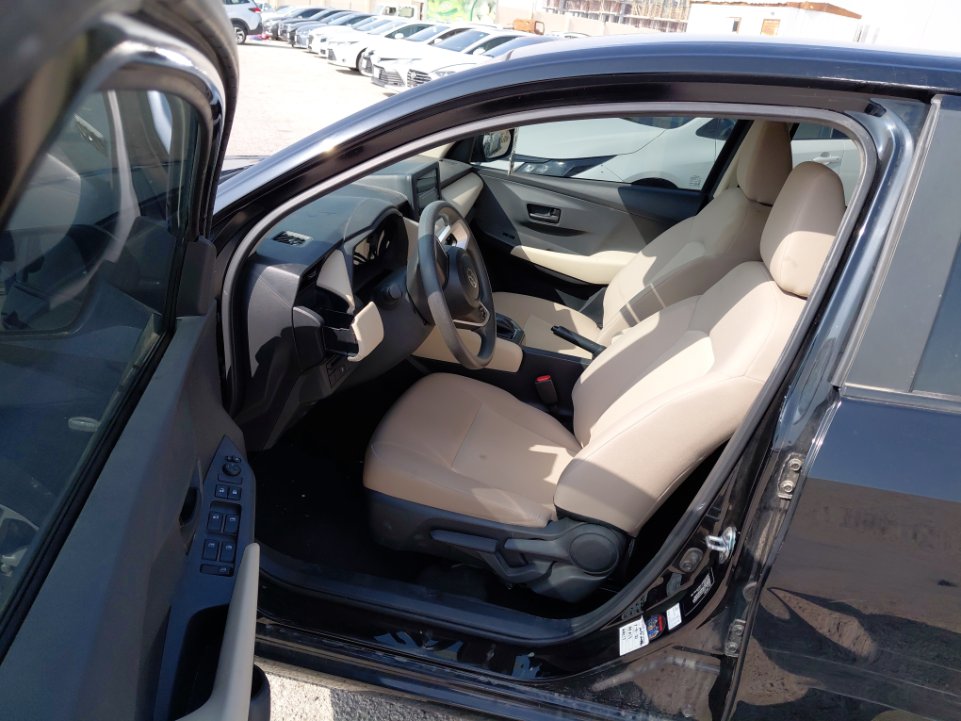 تويوتا يارس Y 2024 image