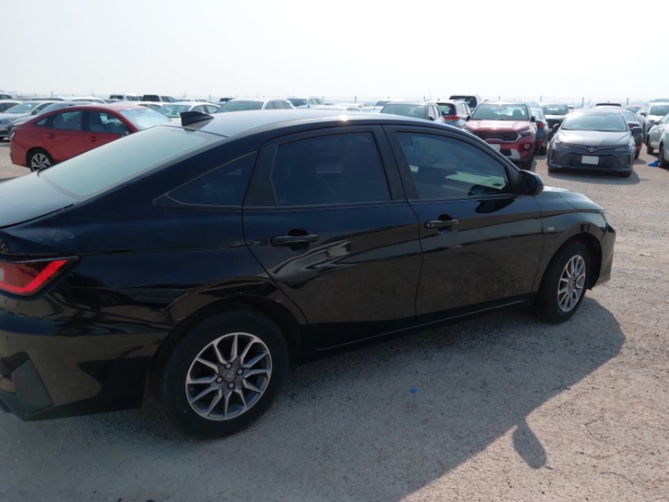 تويوتا يارس Y 2024 image