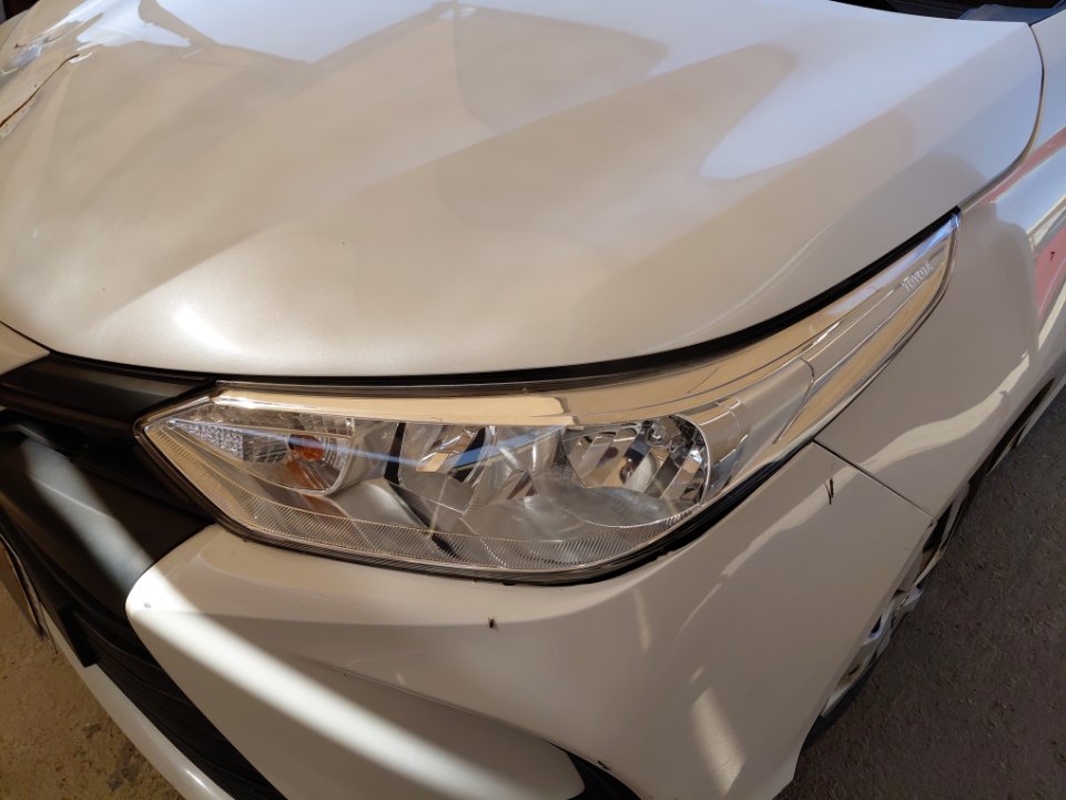 تويوتا يارس Y FLT2 2022 image