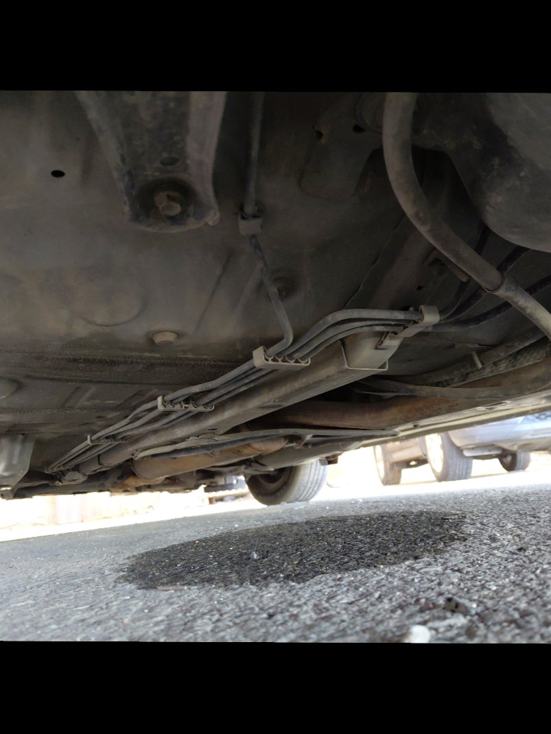 تويوتا يارس Y FLT2 2022 image