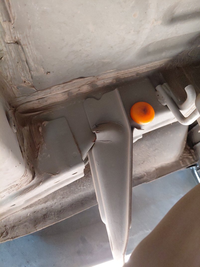 تويوتا راش GL 75 SPORTS UTILITY  2021 image