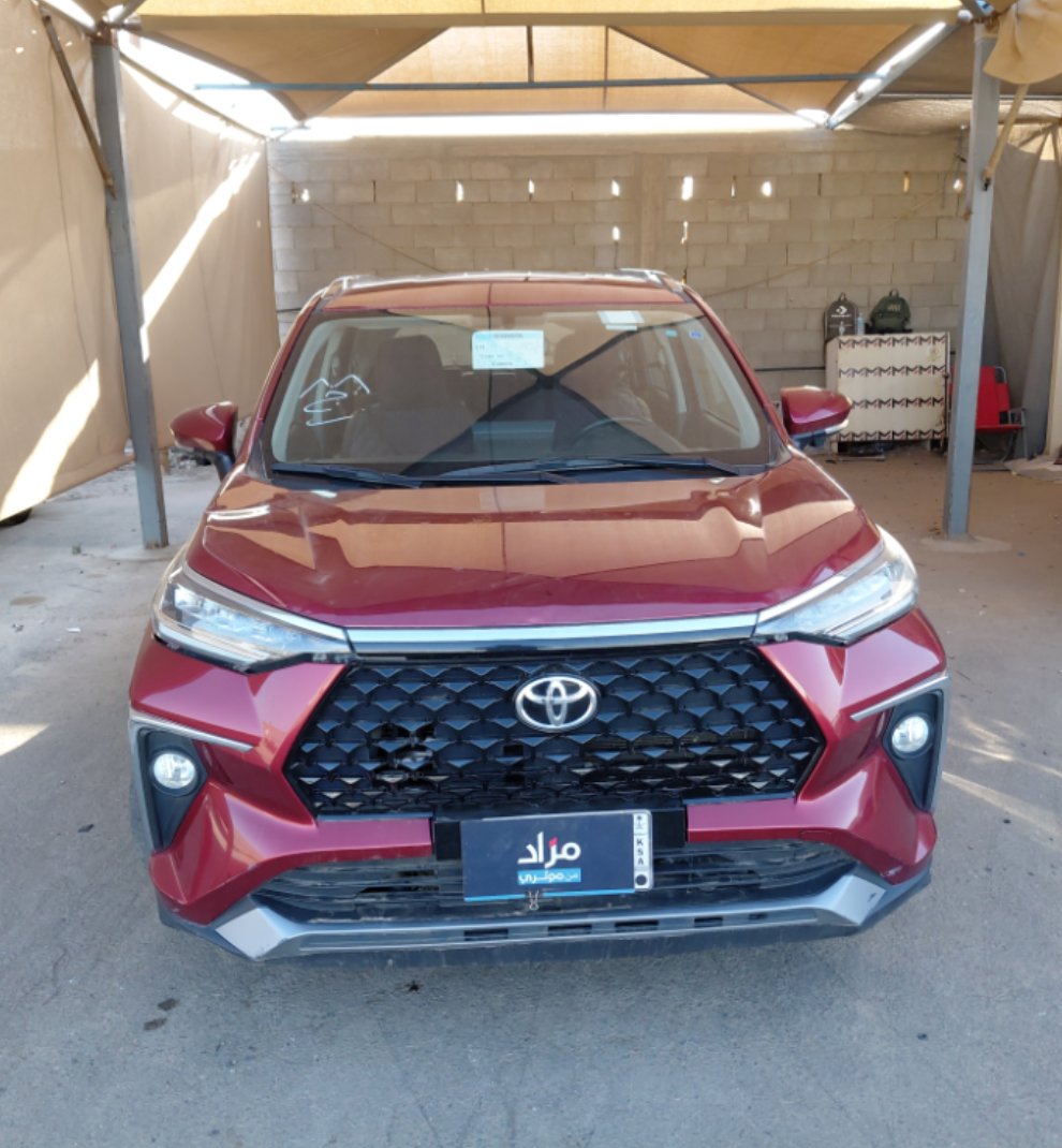 تويوتا فيلوز GLX 2024