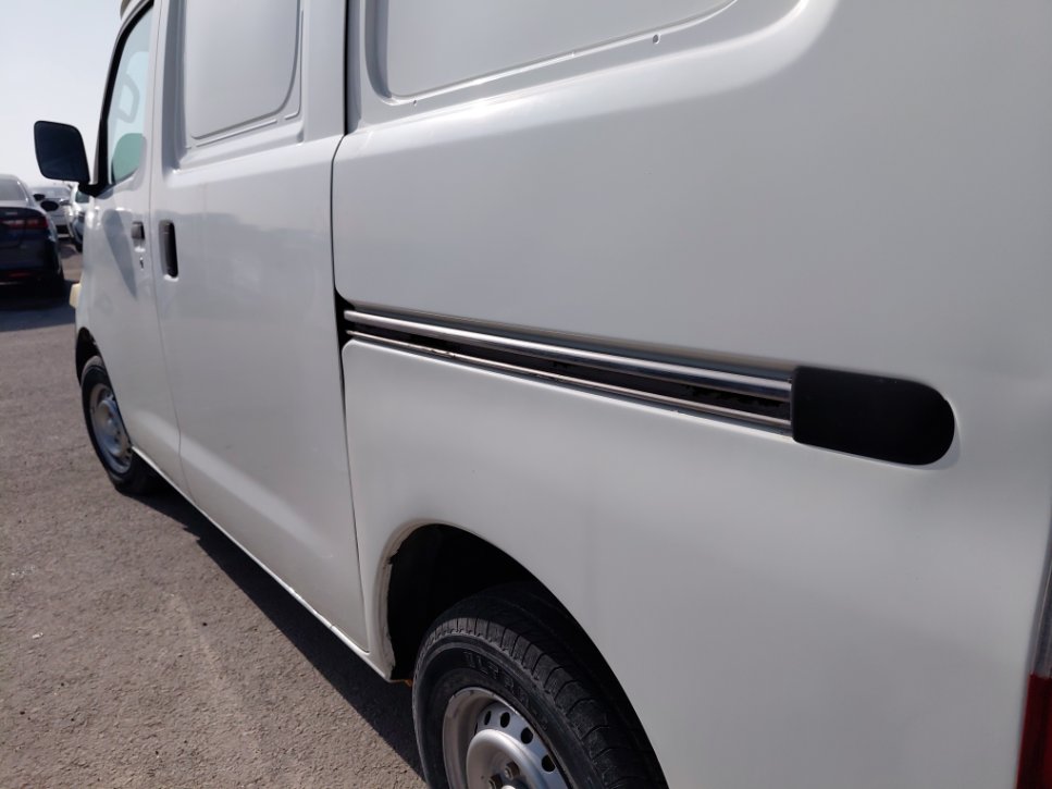 دايهاتسو جران ماكس  2010 image