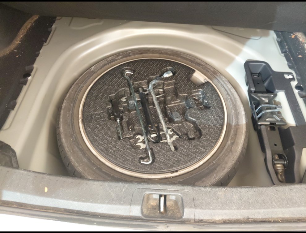 تويوتا كورولا XLI EXECUTIVE M/R 2024 image