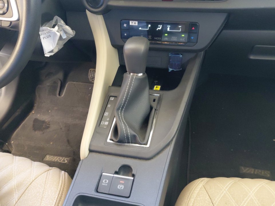 تويوتا يارس Y PLUS 2024 image