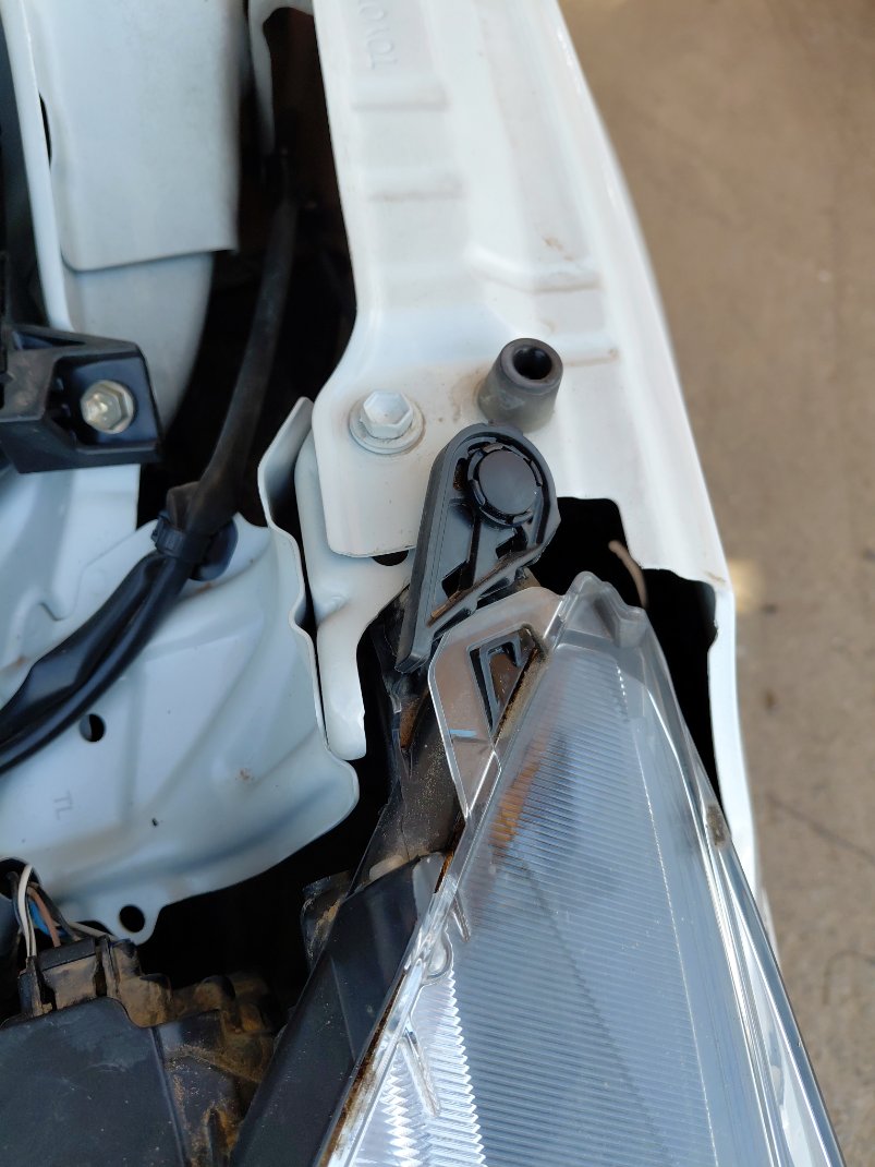 تويوتا يارس Y PLUS 2024 image