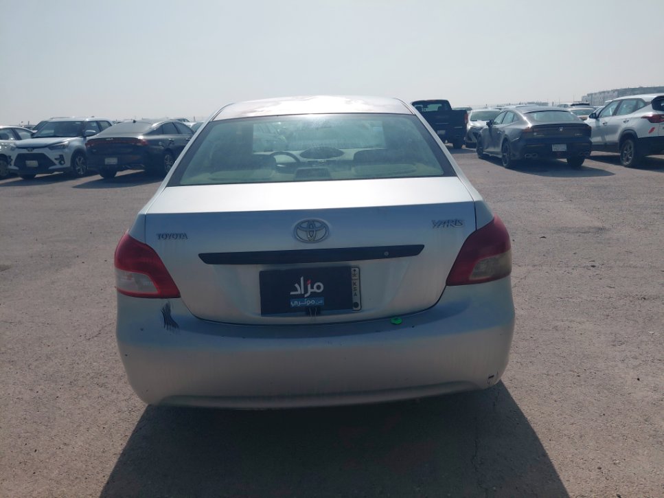 تويوتا يارس  2012 image