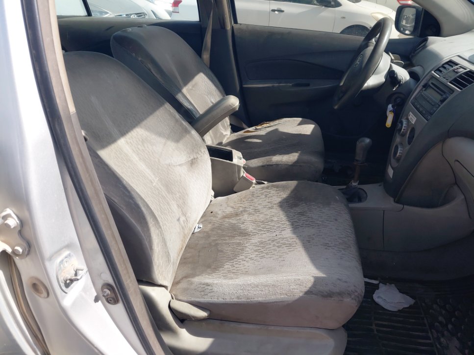 تويوتا يارس  2012 image