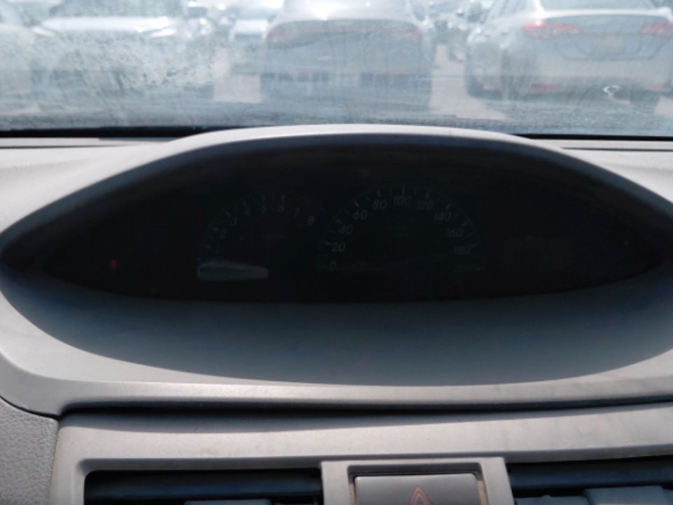 تويوتا يارس  2010 image