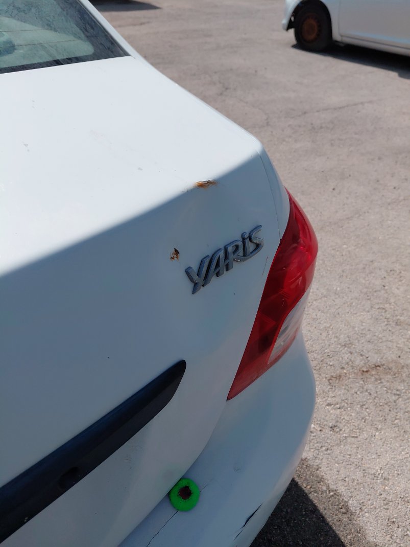 تويوتا يارس  2010 image