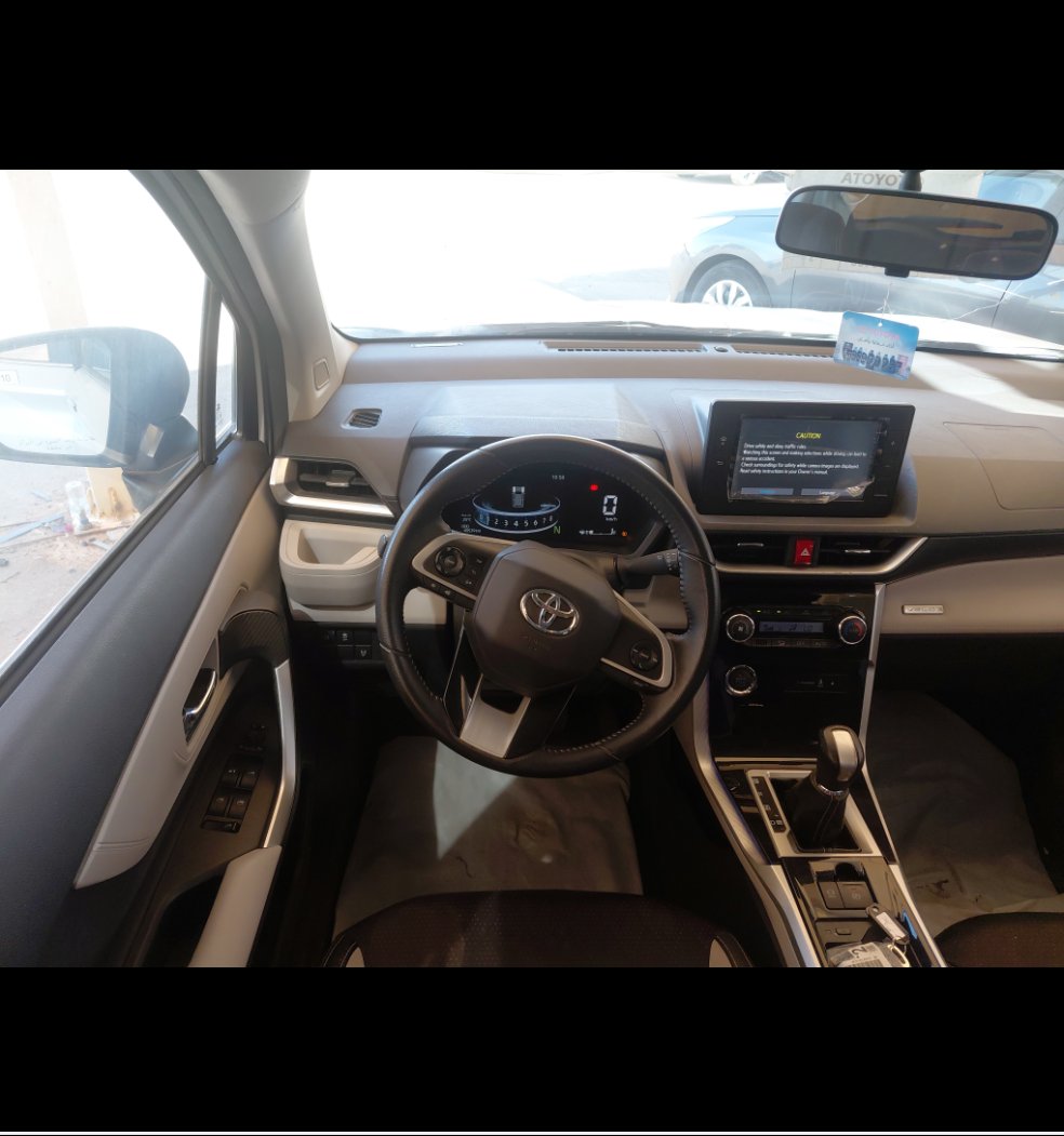 تويوتا فيلوز GLX 2024 image