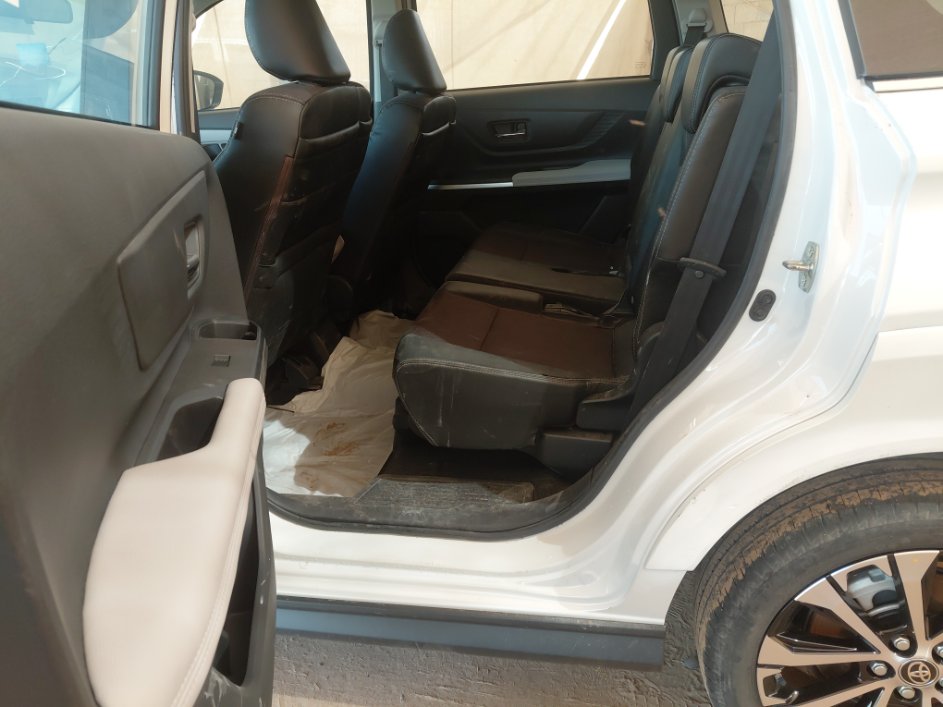 تويوتا فيلوز GLX 2024 image