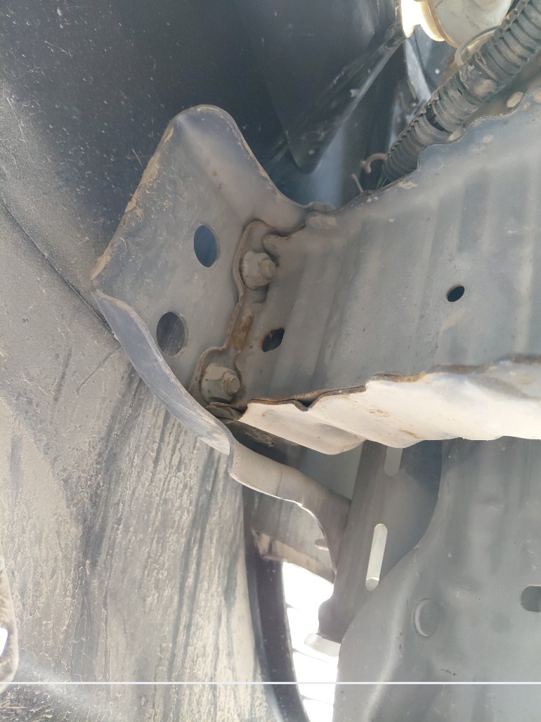 تويوتا يارس  2010 image