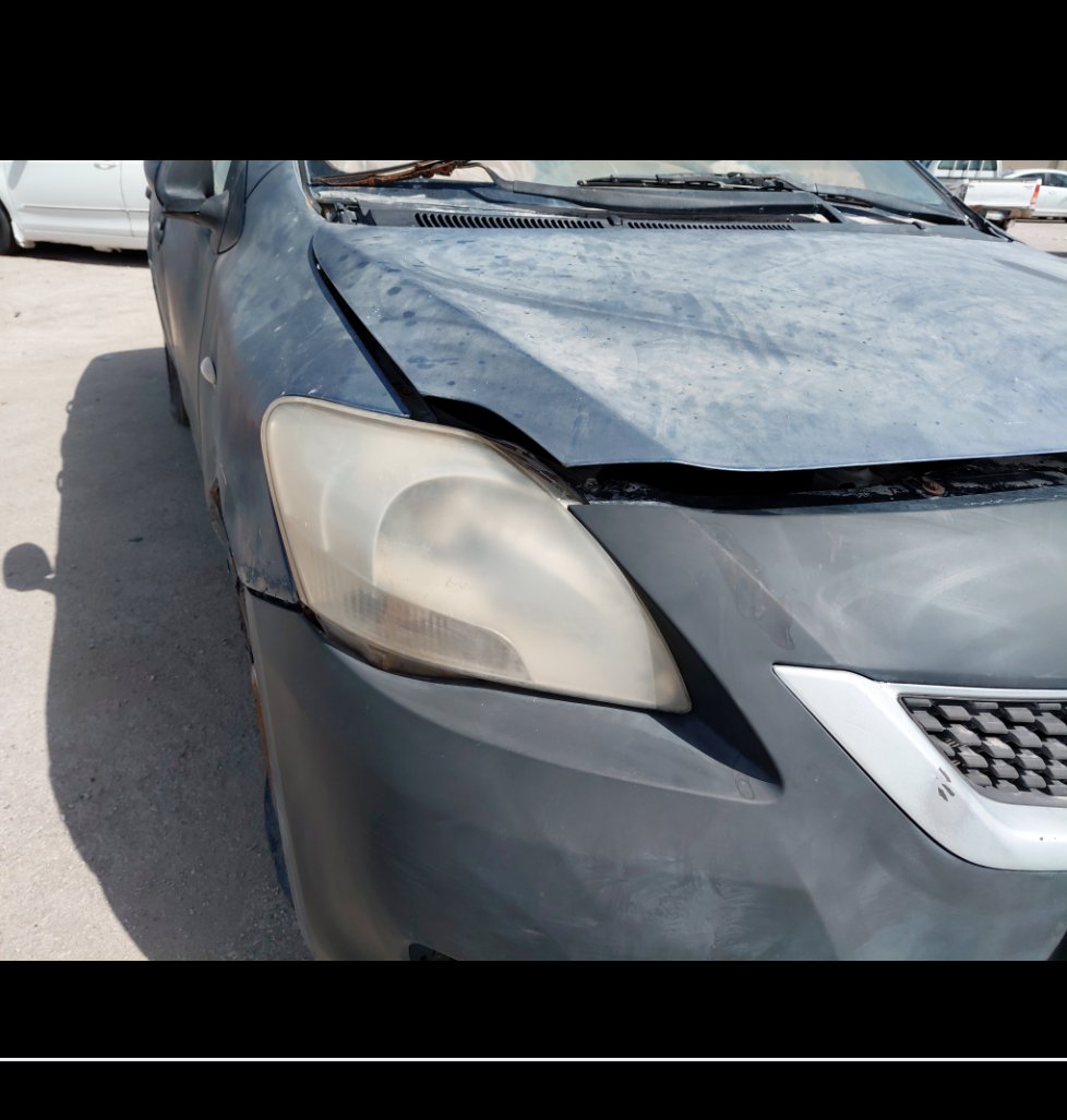 تويوتا يارس  2010 image