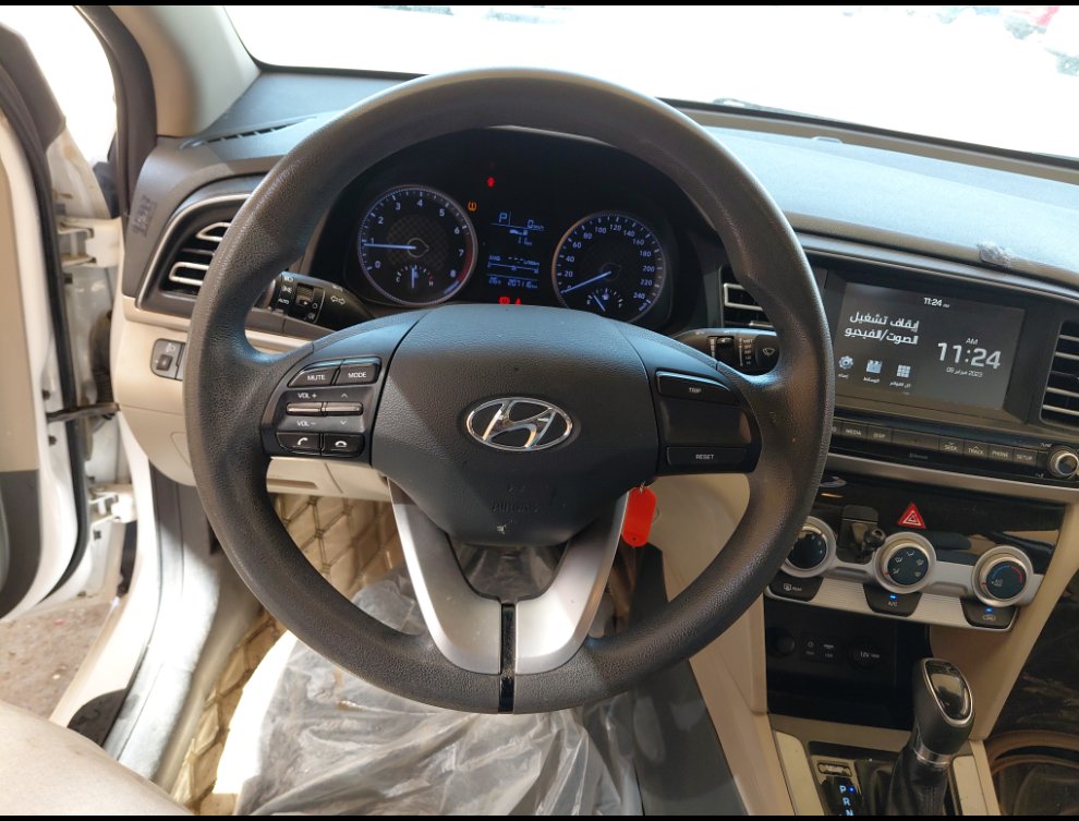 هيونداي إلنترا GL 2020 image