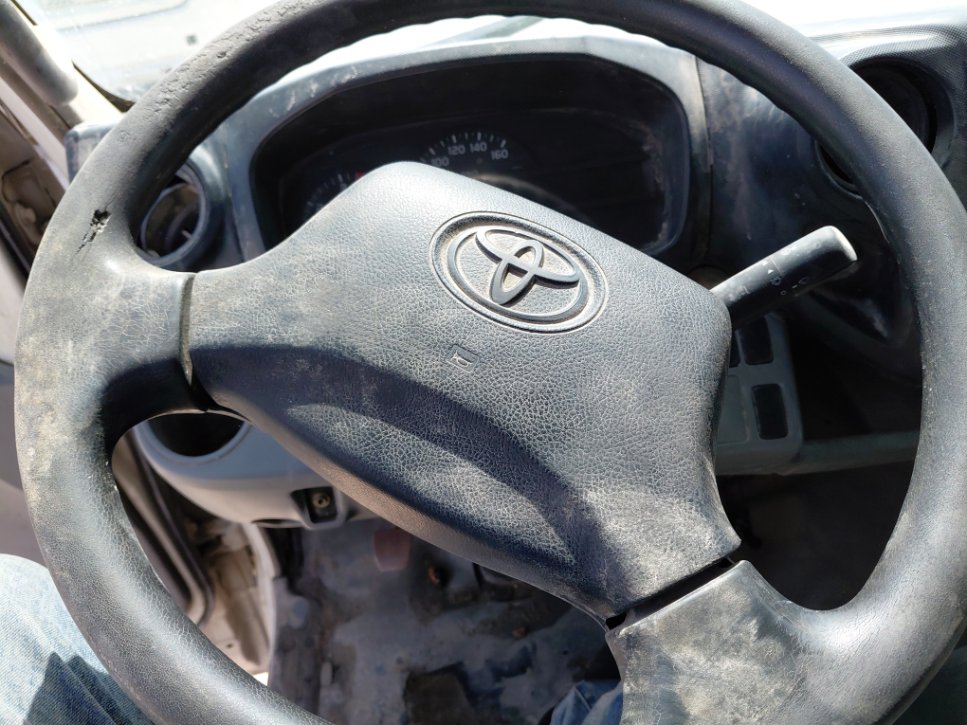 تويوتا دينا  2012 image