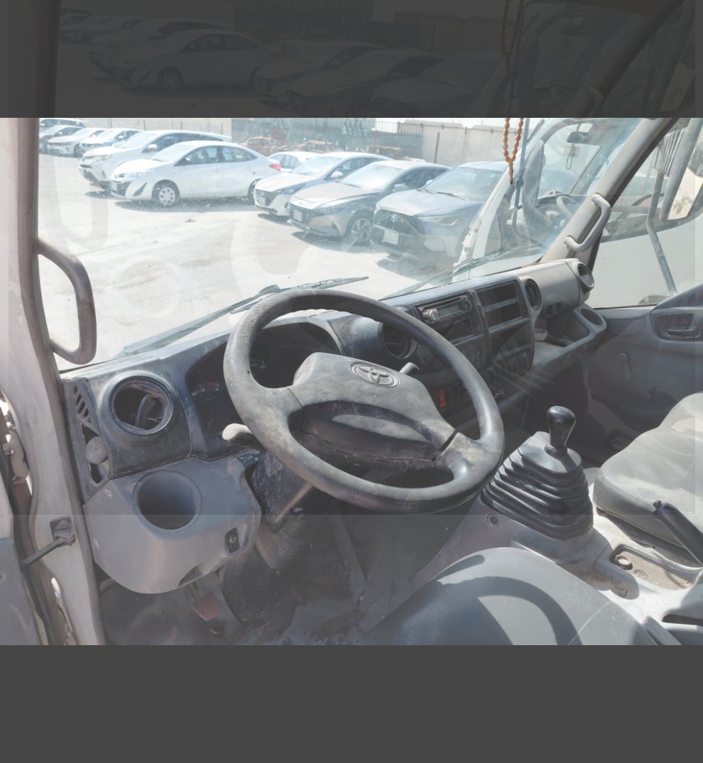 تويوتا دينا  2012 image