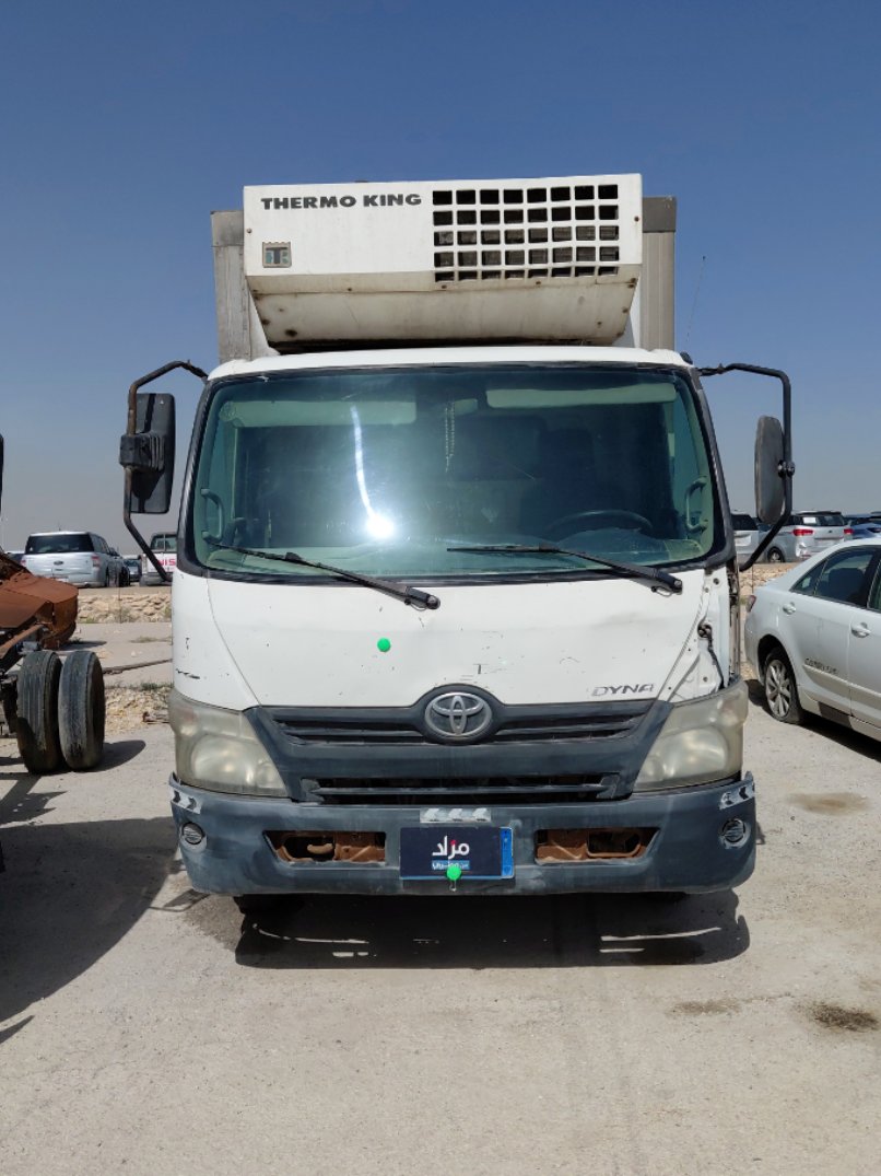 تويوتا دينا  2012