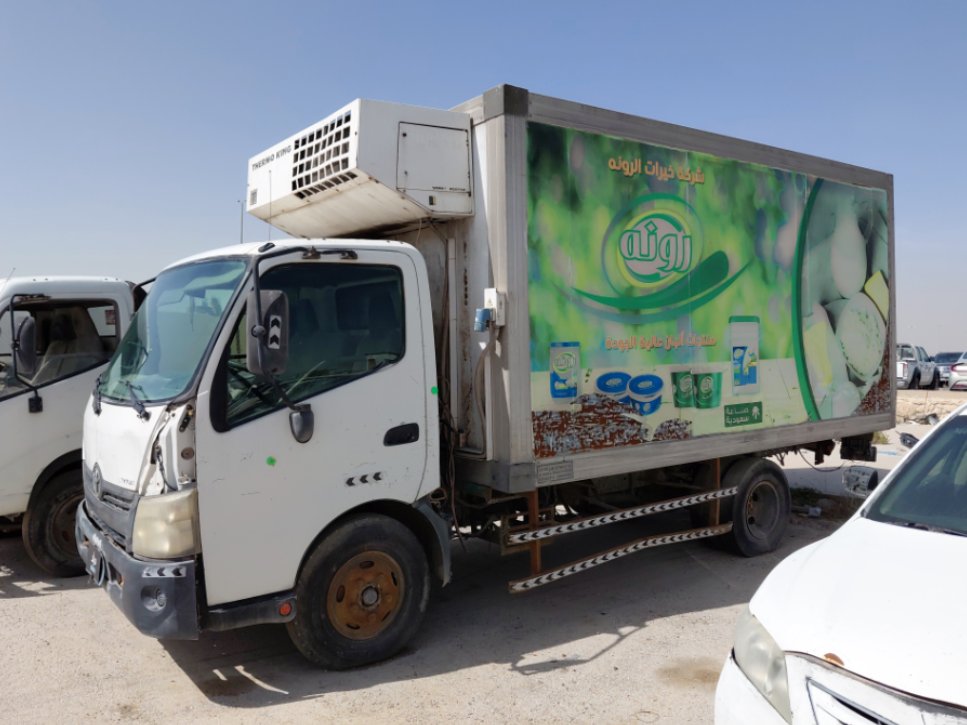 تويوتا دينا  2012 image