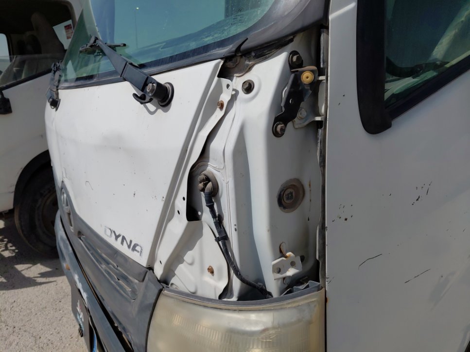 تويوتا دينا  2012 image