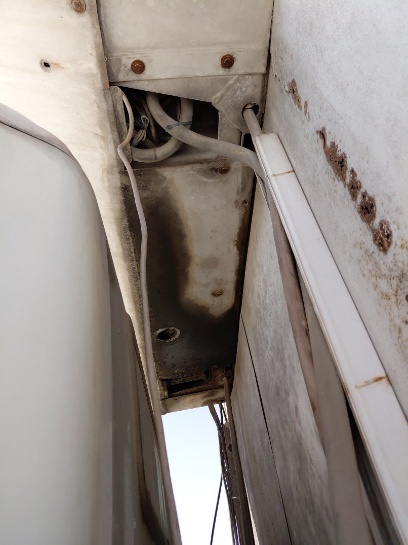 تويوتا دينا  2012 image