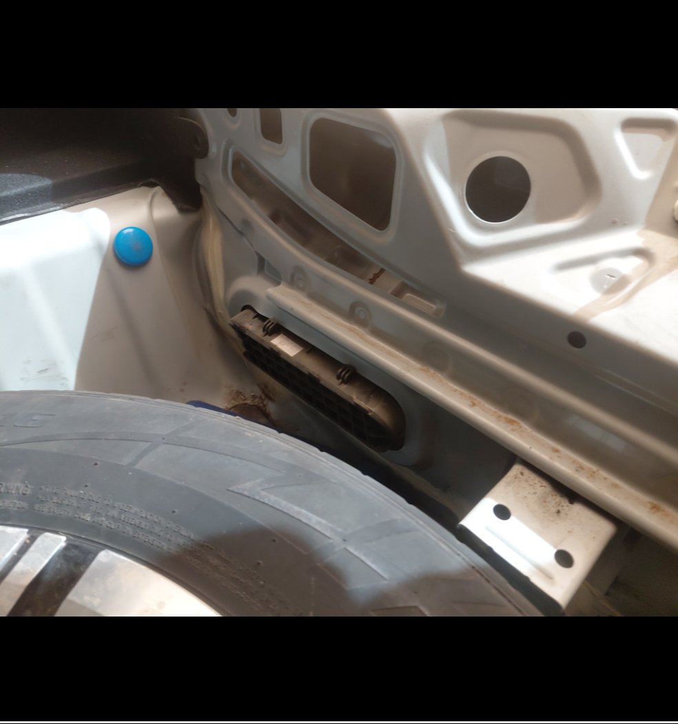 تويوتا يارس Y PLUS 2024 image